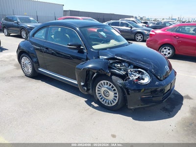 VOLKSWAGEN BEETLE 2014