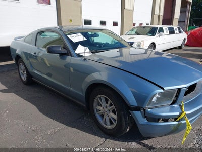 FORD MUSTANG 2005