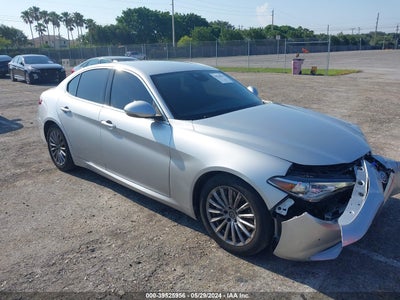 ALFA ROMEO GIULIA 2021