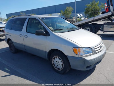 TOYOTA SIENNA 2001