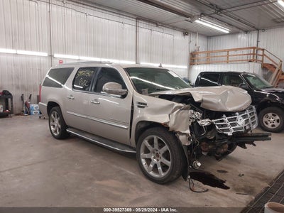 CADILLAC ESCALADE ESV 2009