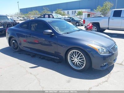 INFINITI JOURNEY 2013