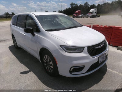 Chrysler Pacifica 2024