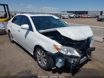 TOYOTA AVALON 2011