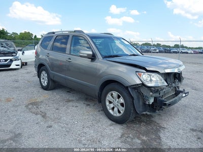 KIA BORREGO 2009