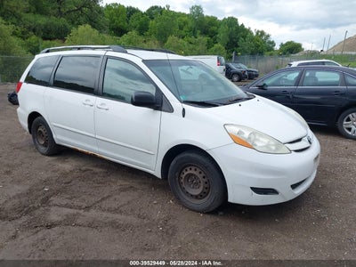 TOYOTA SIENNA 2008