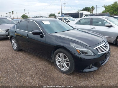 INFINITI JOURNEY 2012