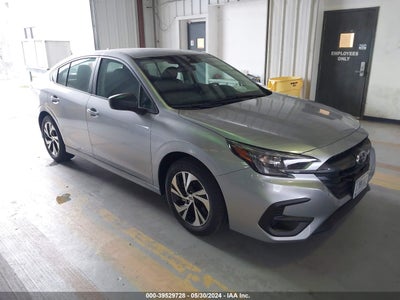SUBARU LEGACY 2024