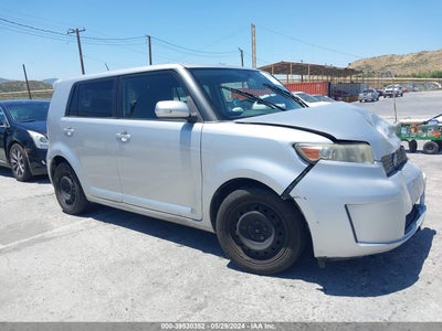 SCION XB 2009
