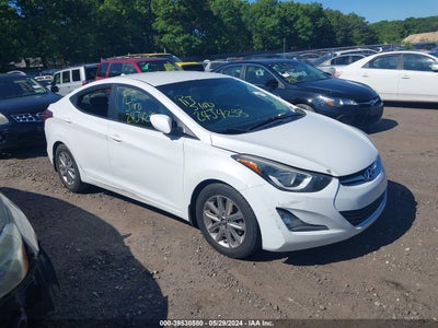 HYUNDAI ELANTRA 2016