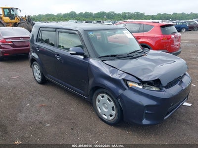 SCION SCION XB 2012