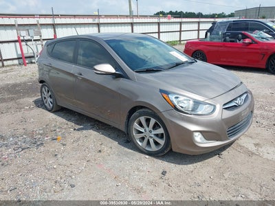 HYUNDAI ACCENT 2013