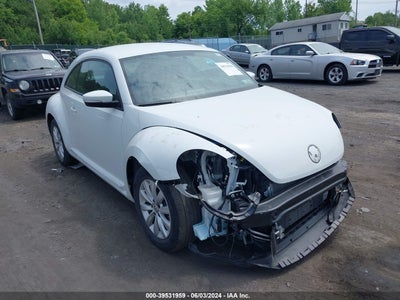 VOLKSWAGEN BEETLE 2019