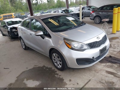 KIA RIO 2015