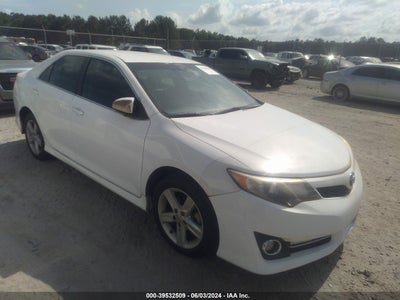 TOYOTA CAMRY 2012