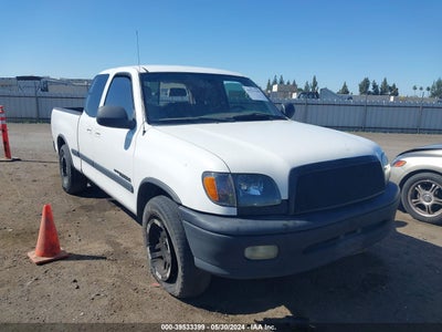 TOYOTA TUNDRA 2002