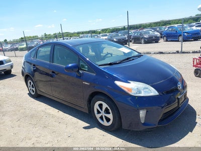 TOYOTA PRIUS 2013