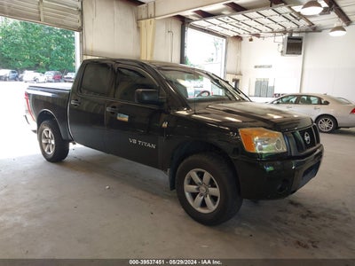 NISSAN TITAN 2011