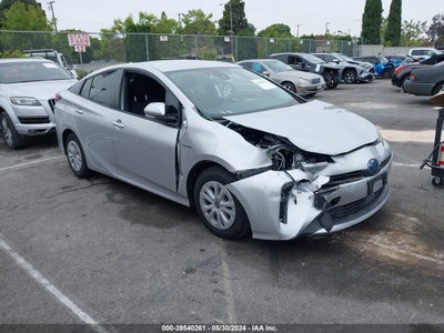 TOYOTA PRIUS 2019