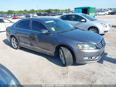 VOLKSWAGEN PASSAT 2015