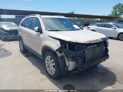 KIA SORENTO 2011