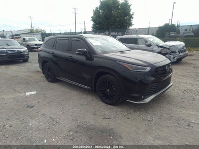 TOYOTA HIGHLANDER 2023