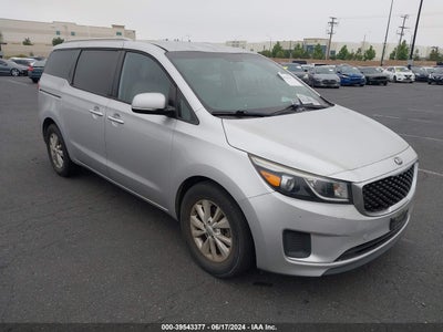 KIA SEDONA 2015