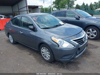 NISSAN VERSA 2019