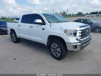 TOYOTA TUNDRA 2018