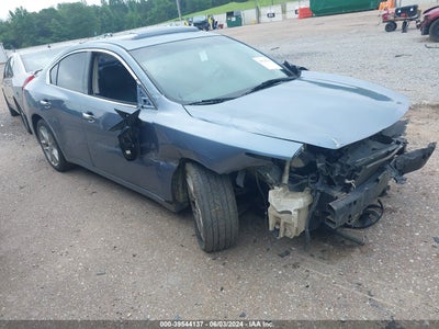 NISSAN MAXIMA 2012