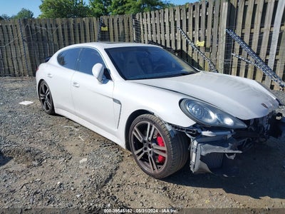 PORSCHE PANAMERA 2010
