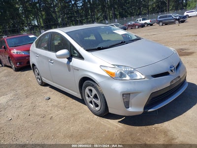 TOYOTA PRIUS 2014