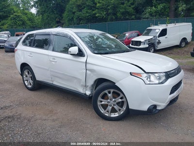 MITSUBISHI OUTLANDER 2014
