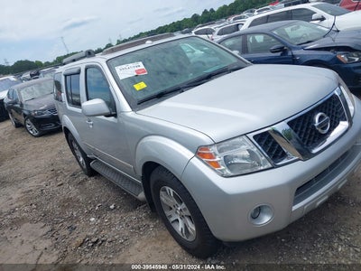 NISSAN PATHFINDER 2012