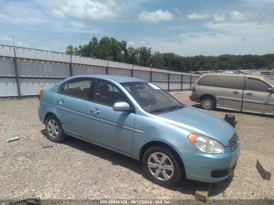 HYUNDAI ACCENT 2010