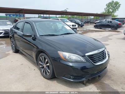 CHRYSLER 200 2012