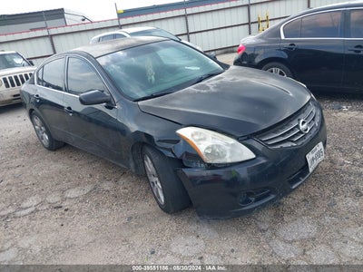 Nissan Altima 2012