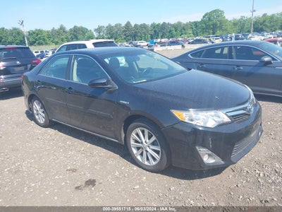 TOYOTA CAMRY HYBRID 2014