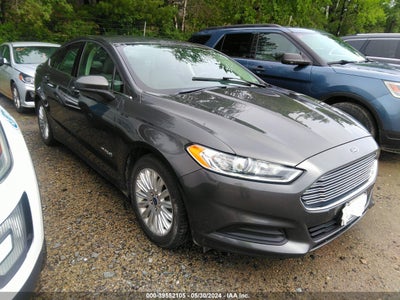 FORD FUSION HYBRID 2016