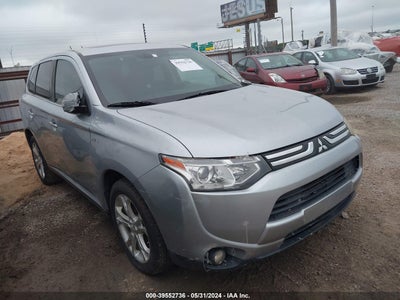 MITSUBISHI OUTLANDER 2014