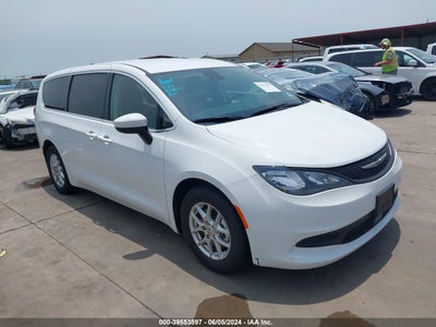 CHRYSLER VOYAGER 2023