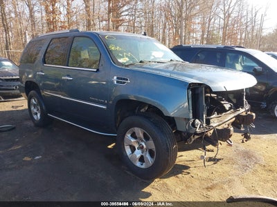 CADILLAC ESCALADE 2009