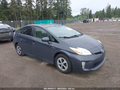 TOYOTA PRIUS 2014