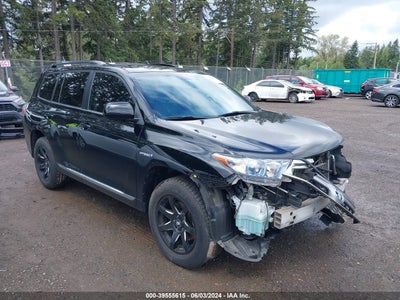 TOYOTA HIGHLANDER HYBRID 2013