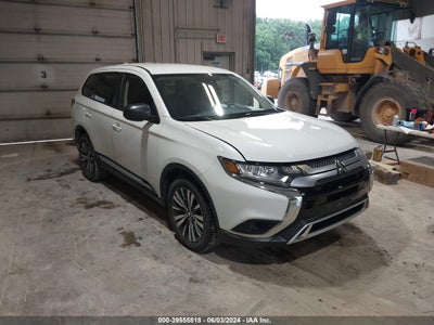 MITSUBISHI OUTLANDER 2019