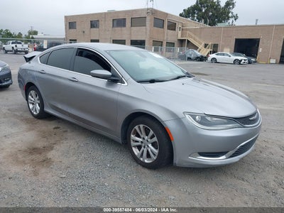 CHRYSLER 200 2015
