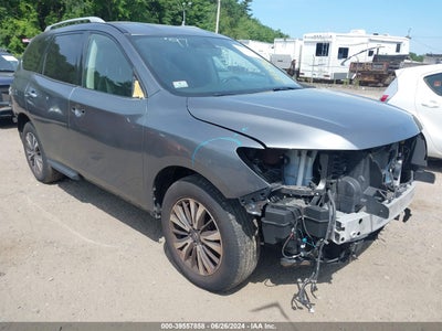 NISSAN PATHFINDER 2018
