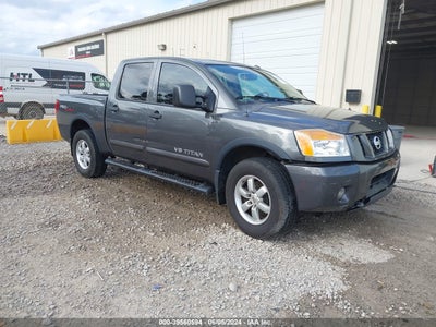 NISSAN TITAN 2012