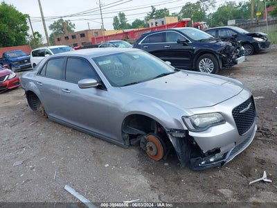 CHRYSLER 300 2016