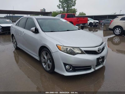 TOYOTA CAMRY 2013